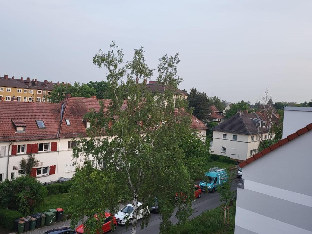 Privatzimmer An Der Uniklinik Mainz Eksteriør bilde
