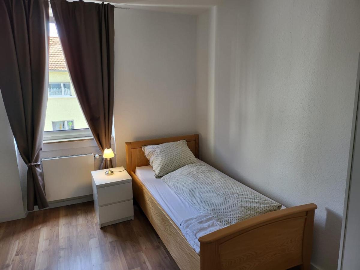 Privatzimmer An Der Uniklinik Mainz Eksteriør bilde